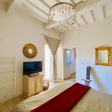 Апартаменты La Sorpresa Sul Bastione With Panoramic Balcony Питильяно Экстерьер фото